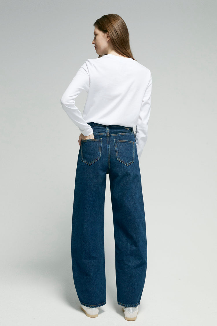 Blueberry Hill Slope Curve Jeans HJ039