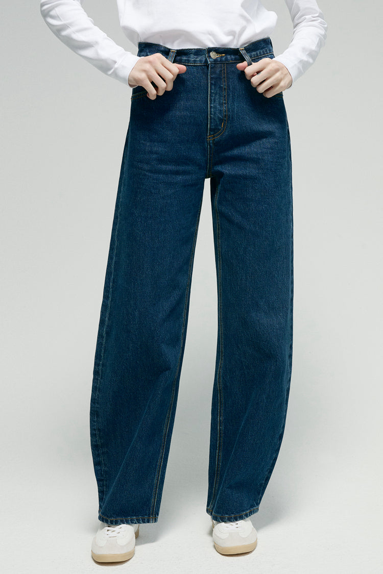 Blueberry Hill Slope Curve Jeans HJ039