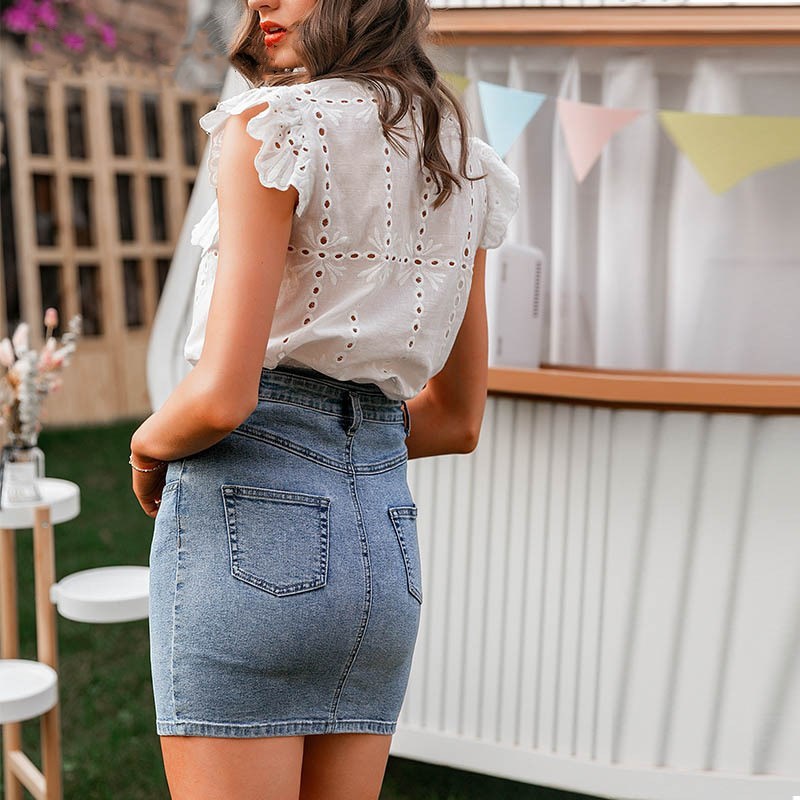 Hip denim skirt