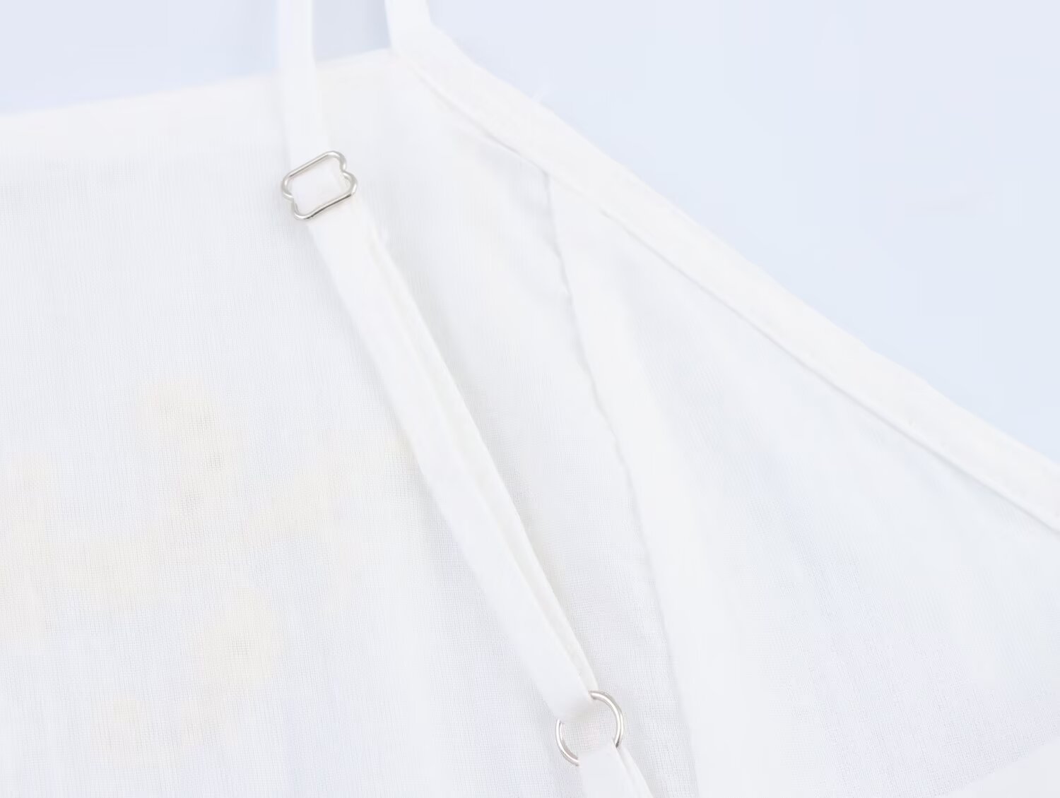 Simple Embroidery Short Pleated Hem Sling Top