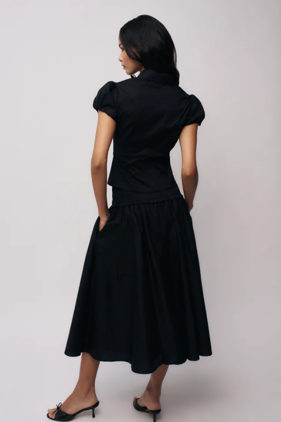 Waist Controlled Slim Collared Puff Sleeve Top