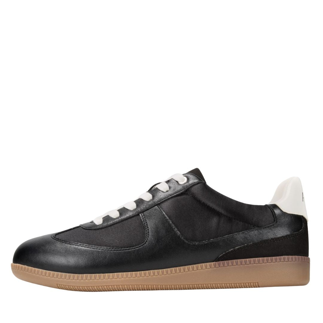 Taylor Sneakers Black