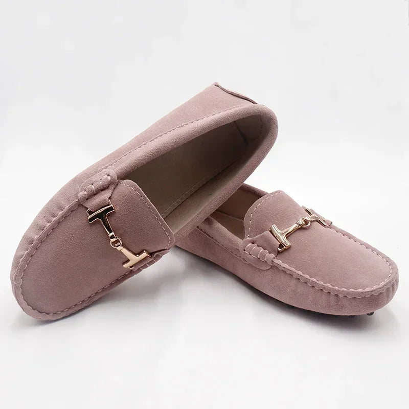 New Comfortable Shoes Women Moccasins Genuine Leather Flats Ladies Cow Suede Casual Shoes Soft Driving Shoes Sneakers Plus Size