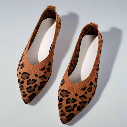 Elegant Animal Print Knitted Ballet Flats