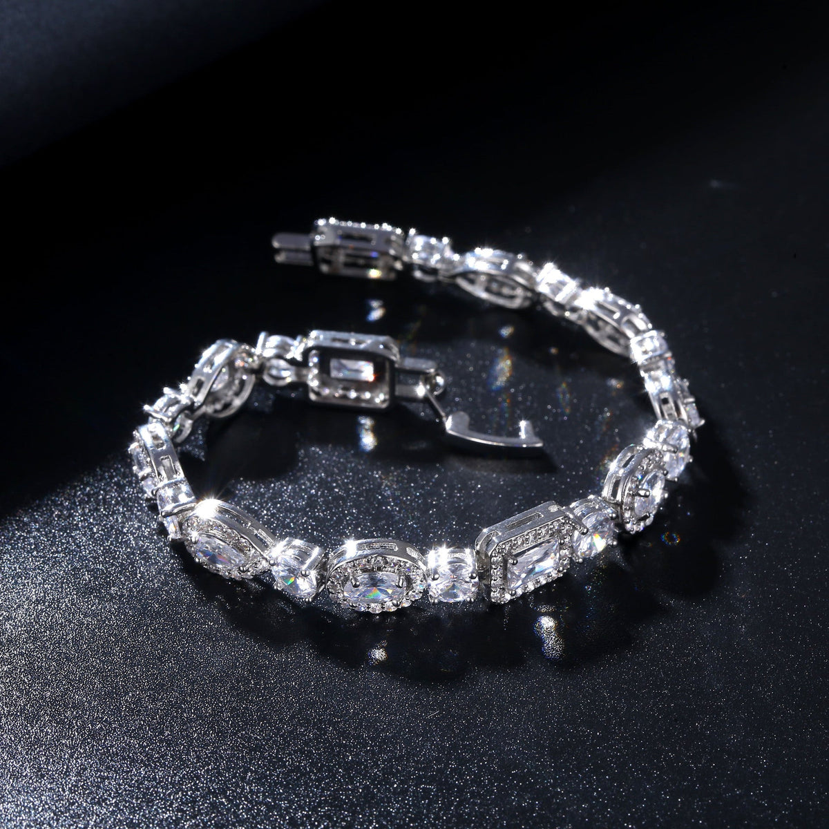 Water Drop Multi-Shape Horse Eye Zircon Bracelet in White Copper for Elegant Female Accessory