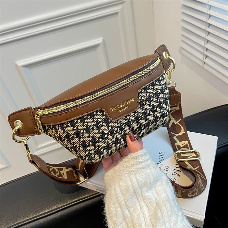 Houndstooth Saddle Bag