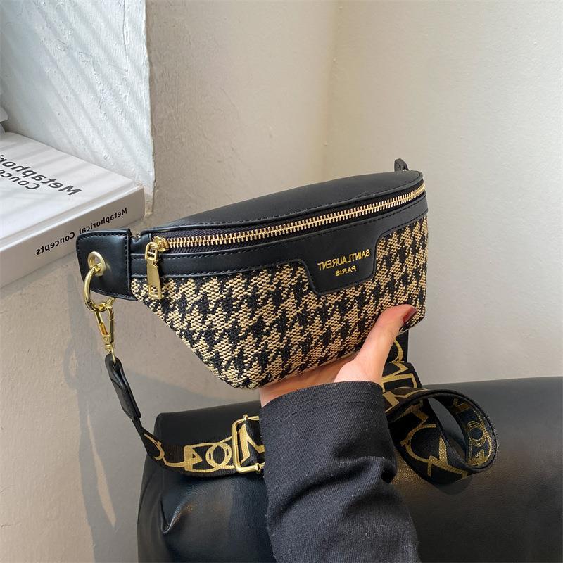 Houndstooth Saddle Bag