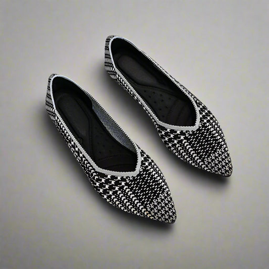 Knitting Pointed Flat Shoes