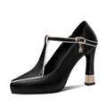 Thick-heeled shoes