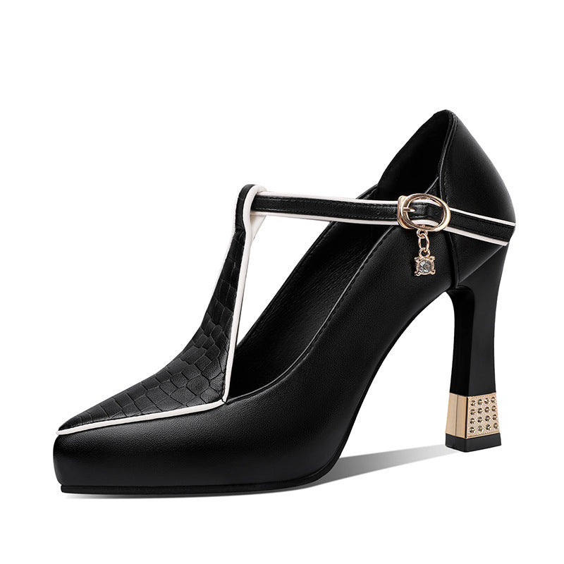 Thick-heeled shoes