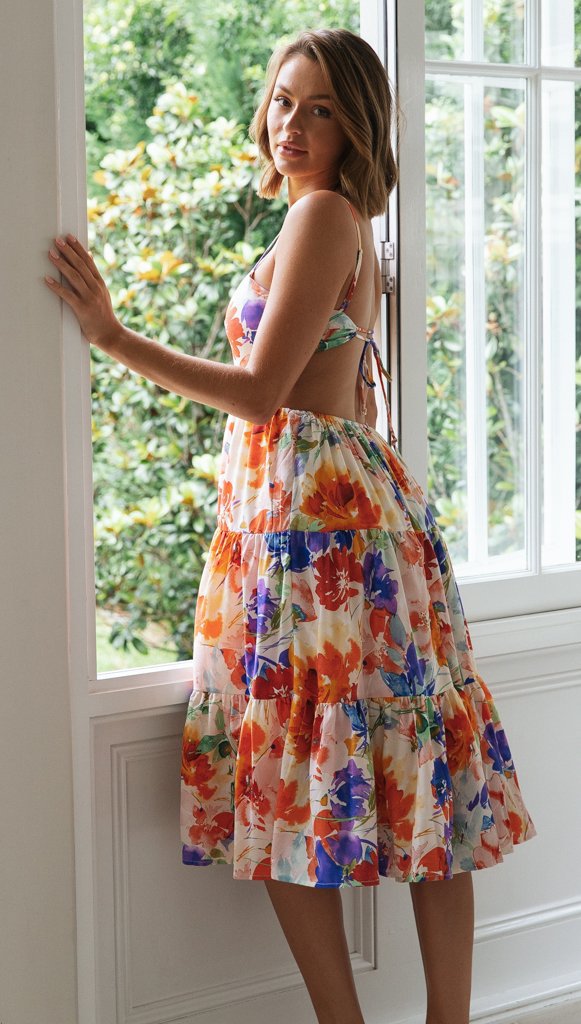 Printed Backless Large Spring Dress