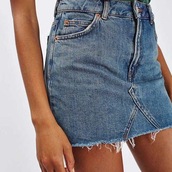 Fringe-Hem Denim Mini Skirt – Slim Fit A-Line