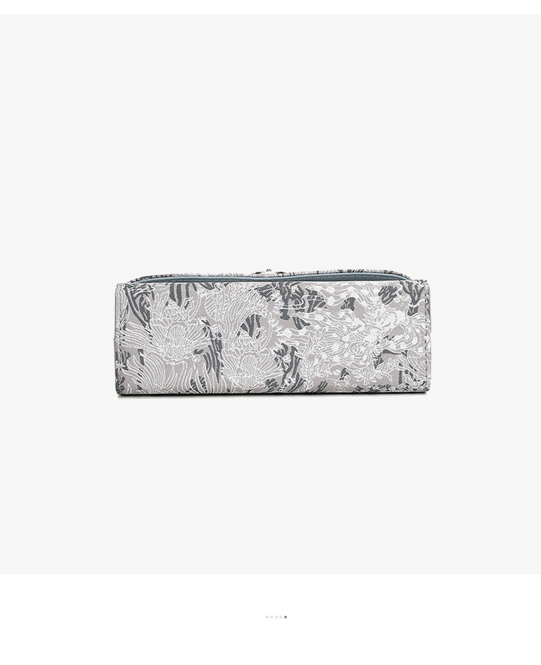 Embroidered Square Simple Chain Bag