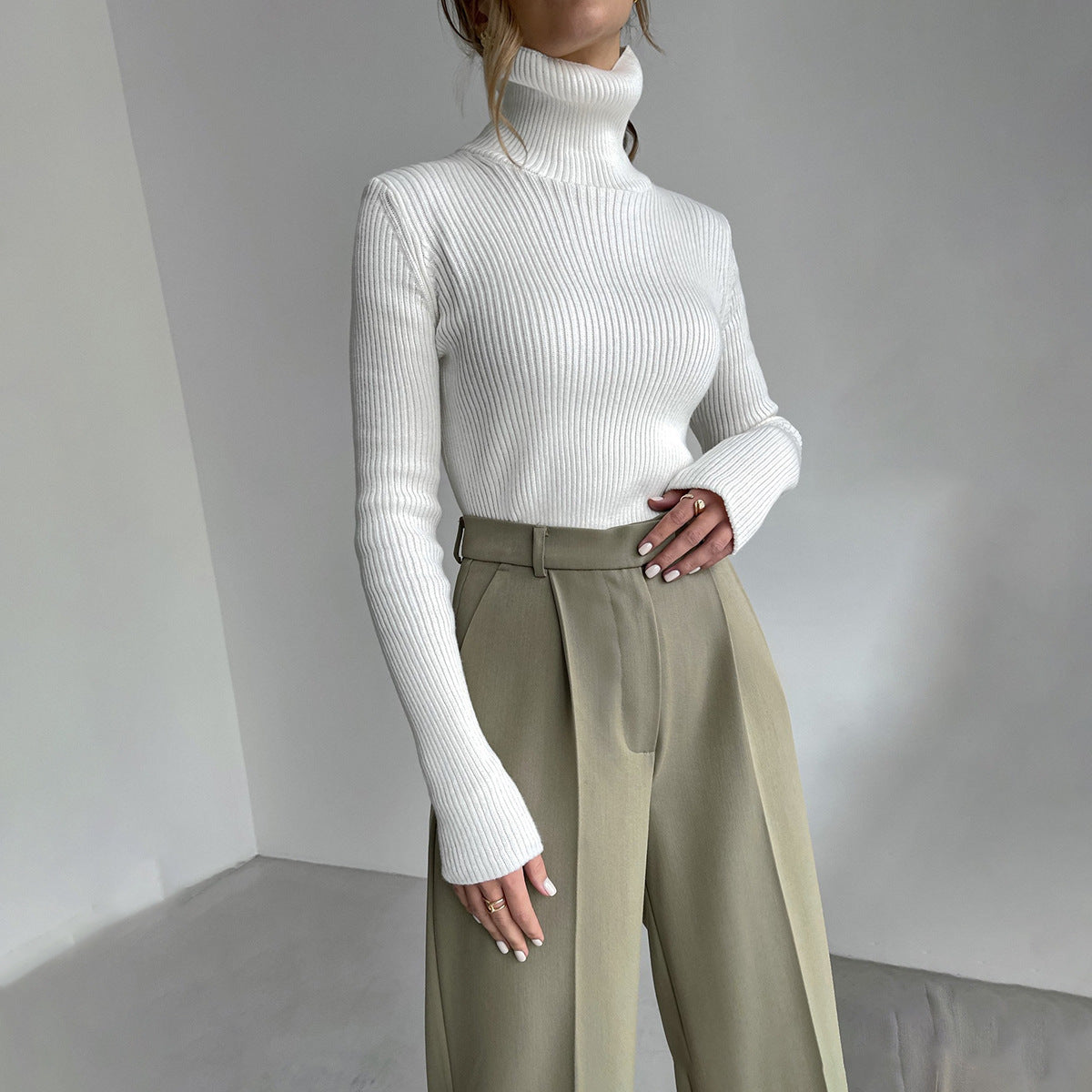 Lengthened Knitted Turtleneck Sweater