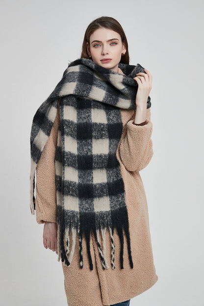 Thickened Plaid Thick Tassel Scarf