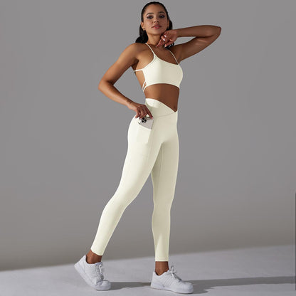 Strap Bra & Active Pants Pocket Set