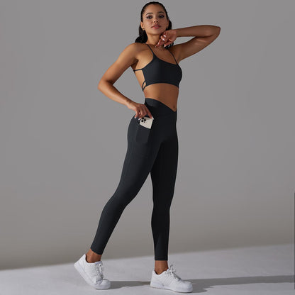 Strap Bra & Active Pants Pocket Set