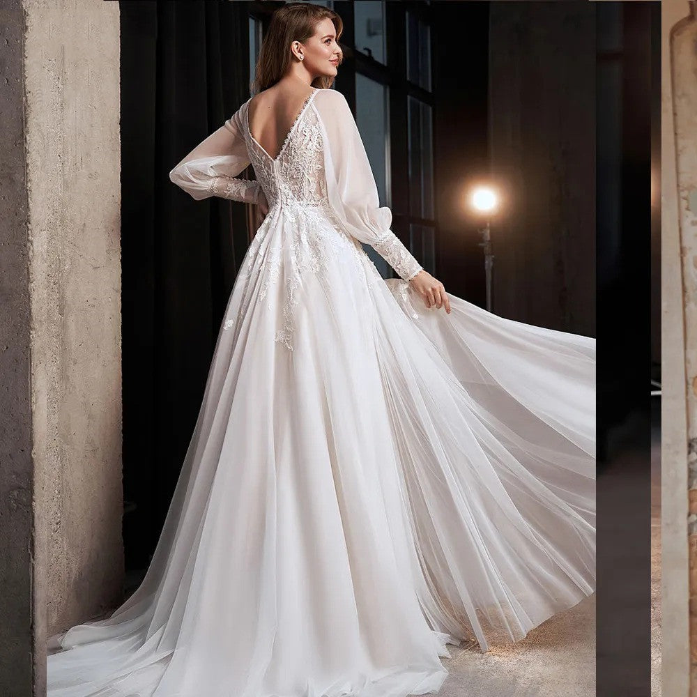 Tulle Slit A-Line Lace  Wedding Gown