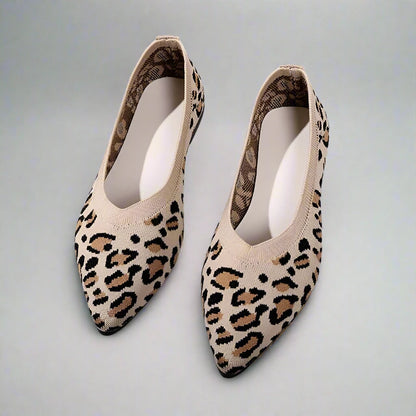 Elegant Animal Print Knitted Ballet Flats