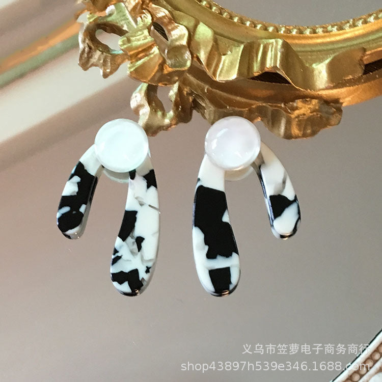 Black & White Spotted Earrings