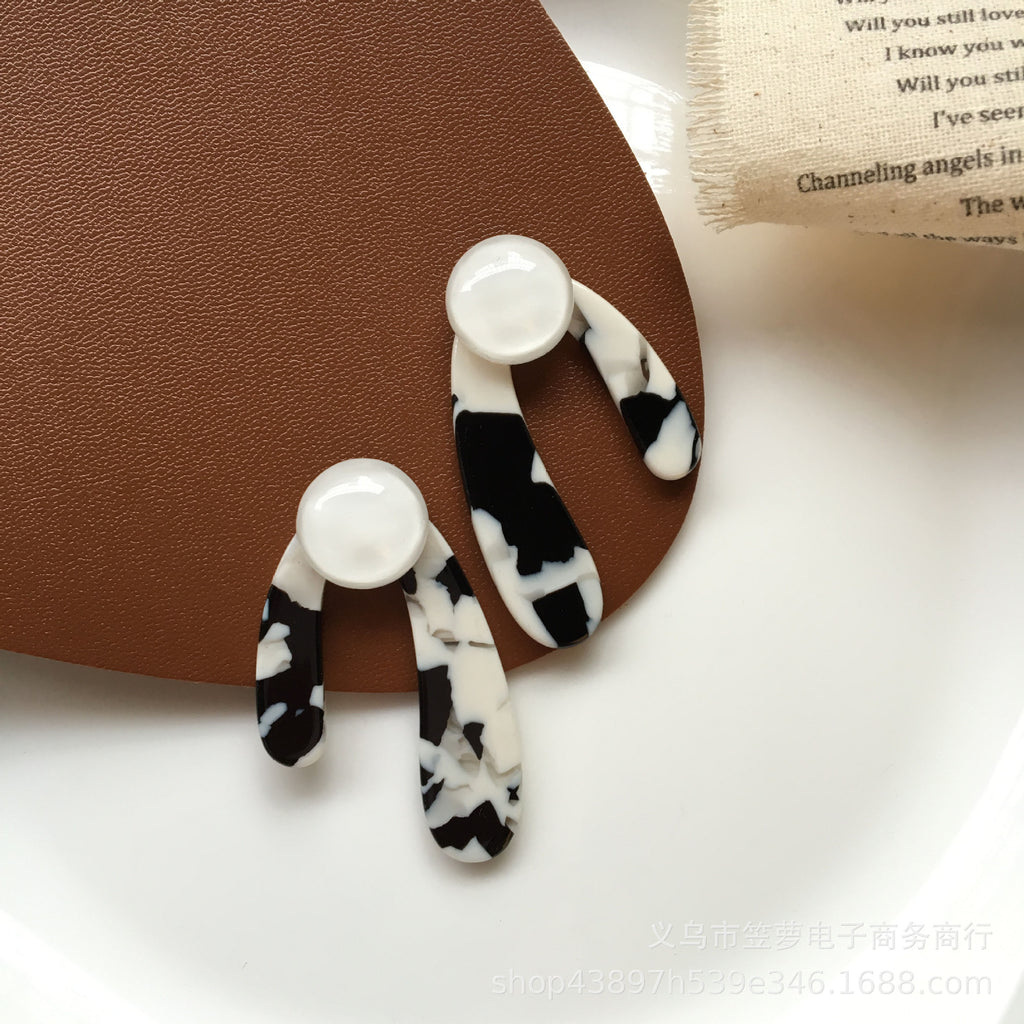 Black & White Spotted Earrings