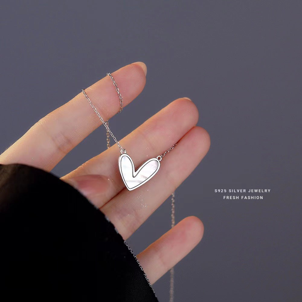 Love Mother-of-pearl Necklace